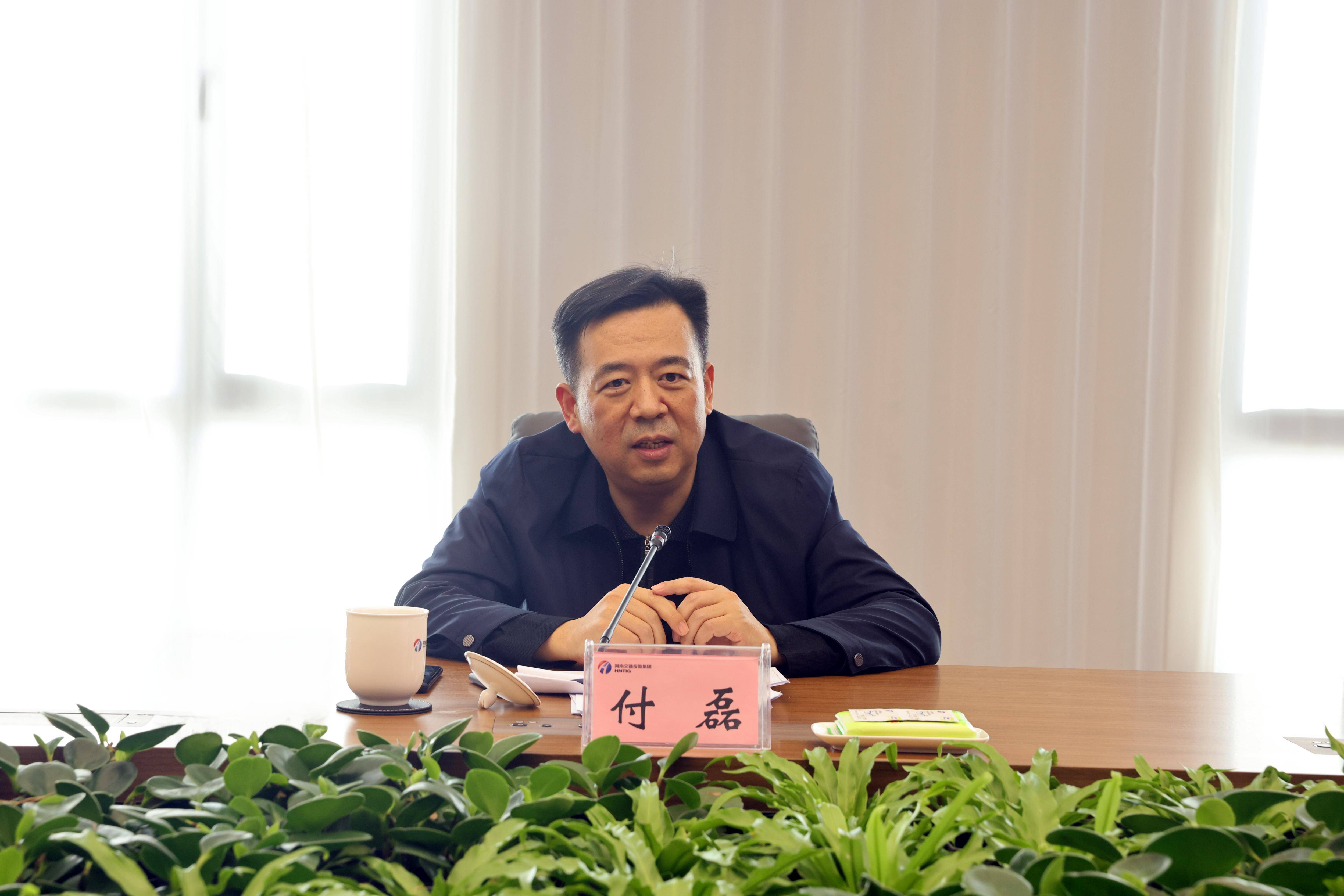 高层次人才2.jpg
